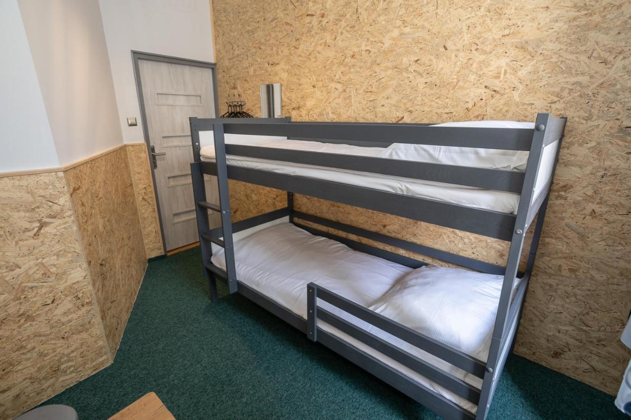 Kosciuszki Street Hostel วรอตซวาฟ ภายนอก รูปภาพ